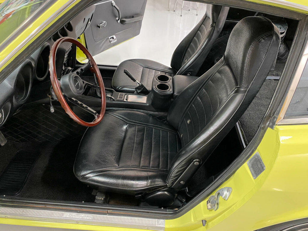1972 Datsun 240Z Seats Restored